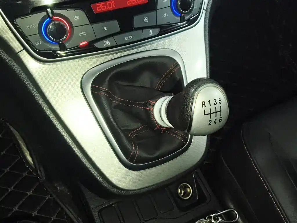 Haval M6 2019 1.5T Manual 2WD Elite Type China VI фото 10