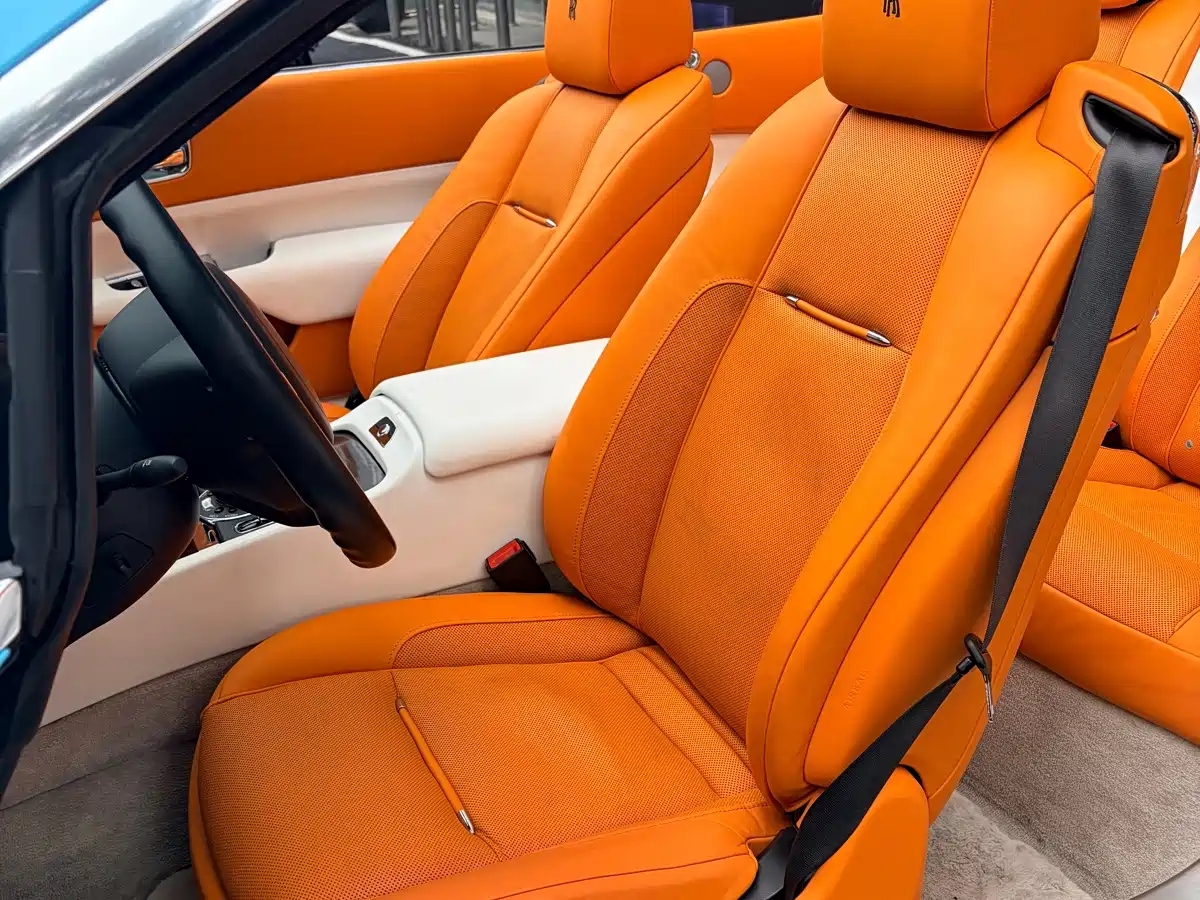 Rolls-Royce Dawn 2021 2018 6.6T Standard