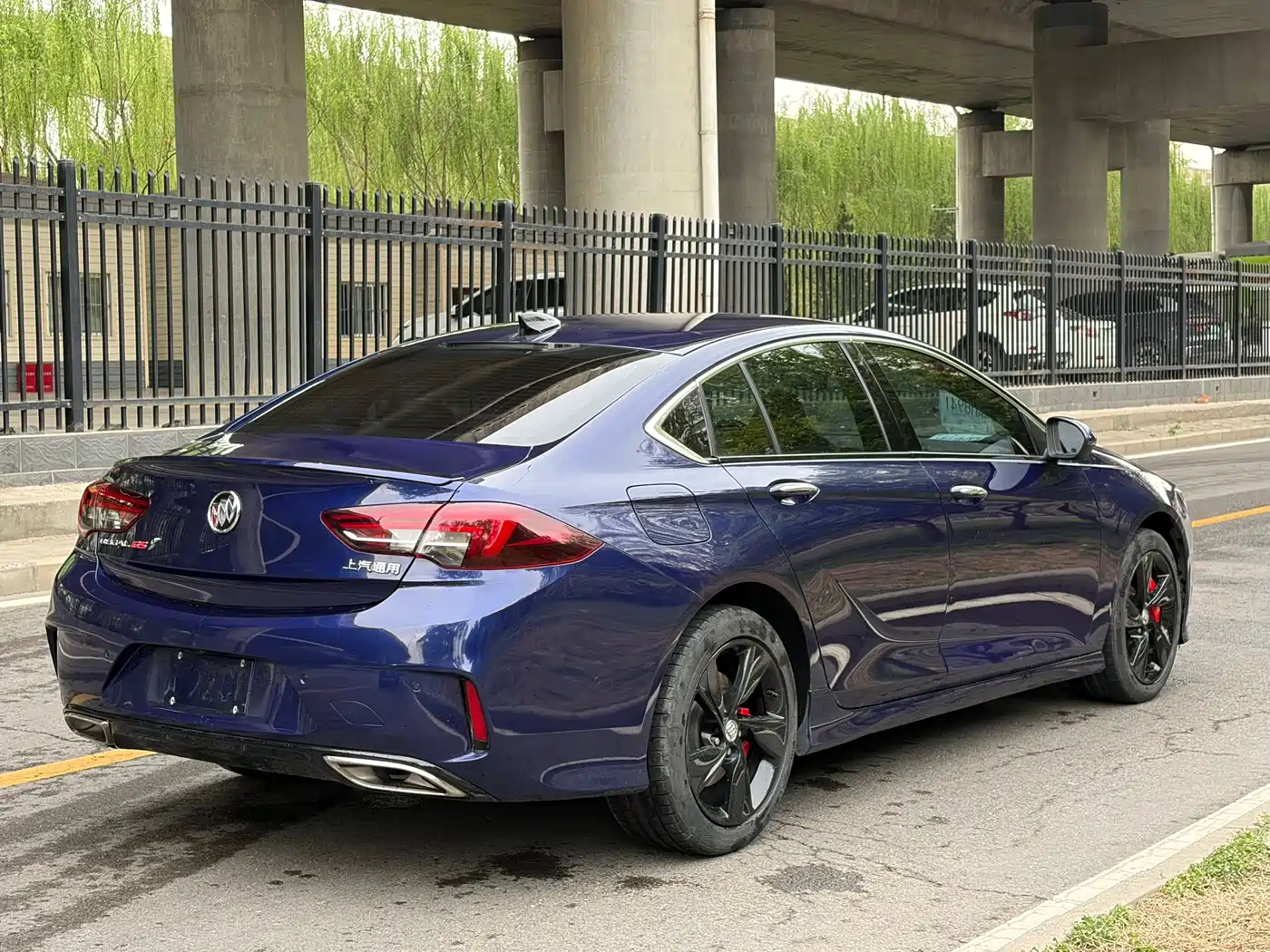 Buick Regal 2017 GS 28T Luxury Type фото 14