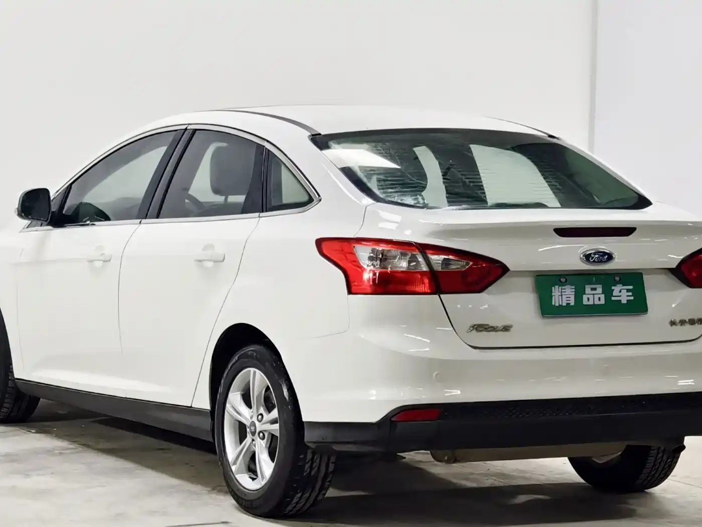 Фото 6 - Ford Focus