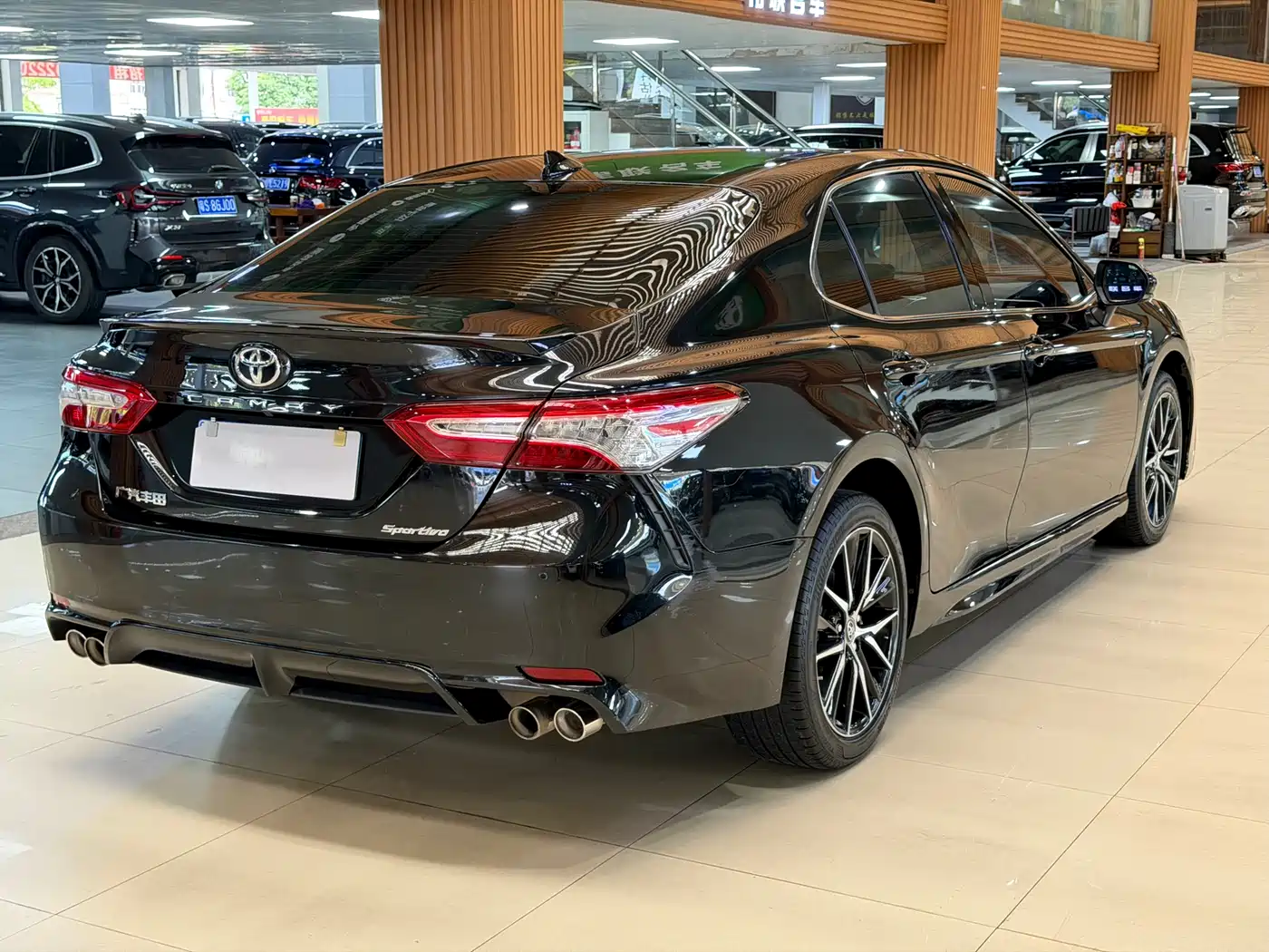 Toyota Camry 2021 2.5S Feng Shang Edition фото 21
