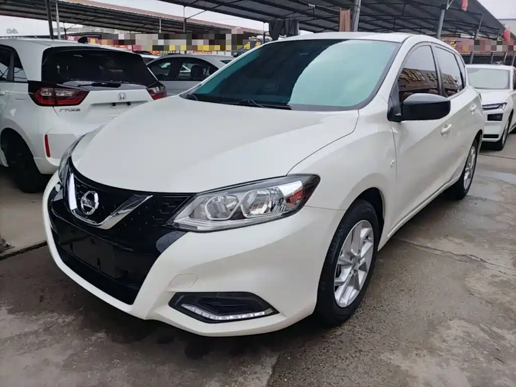 Nissan Tiida 2024 1.6L CVT Cool Sport Edition