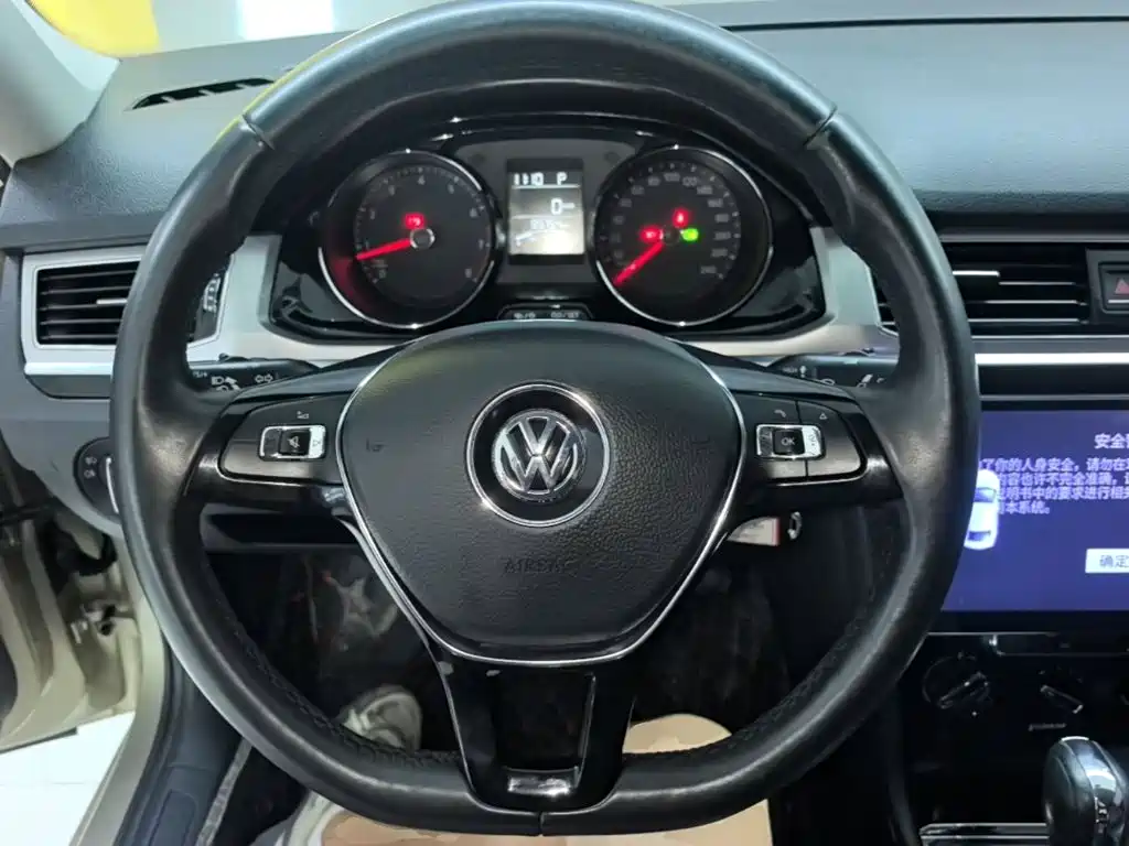 Фото 11 - Volkswagen Bora