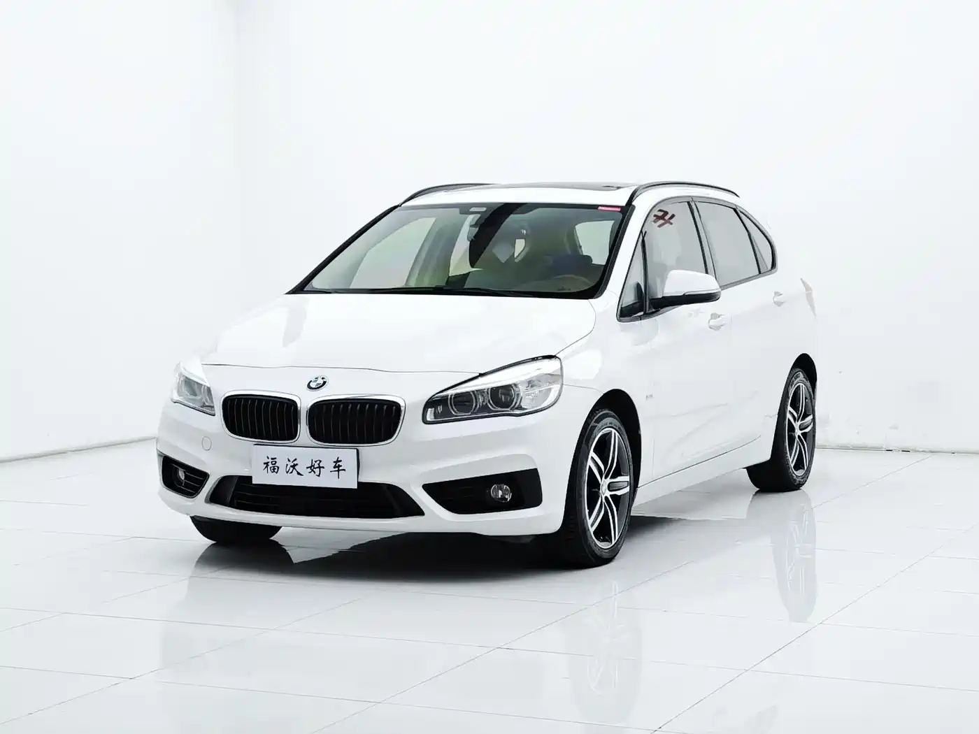 BMW 2 Series Touring 2016 218i Sport Design Package