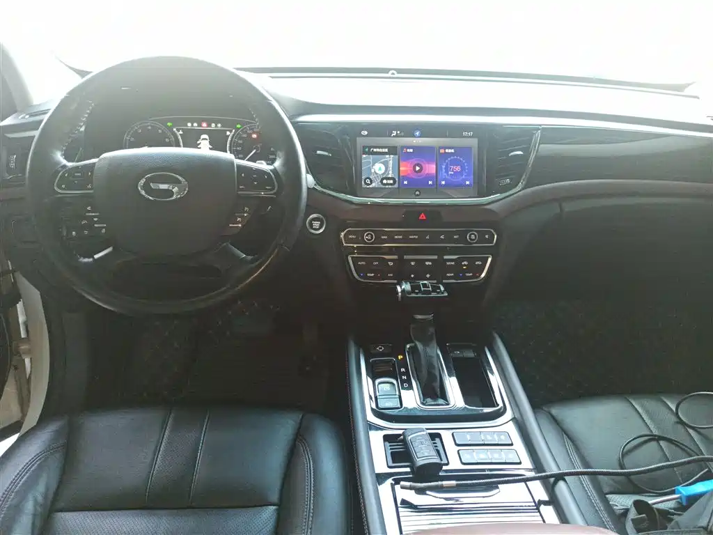GAC Trumpchi Trumpchi GS8 2017 320T 2WD Luxury Smart Connect (7-seater) фото 6
