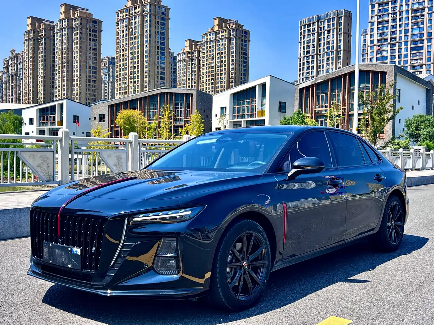 Hongqi H5 2025 — пригон из Китая