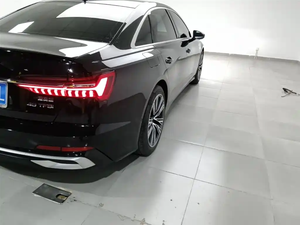 Audi A6L 2024 45 TFSI Premium Dynamic фото 24