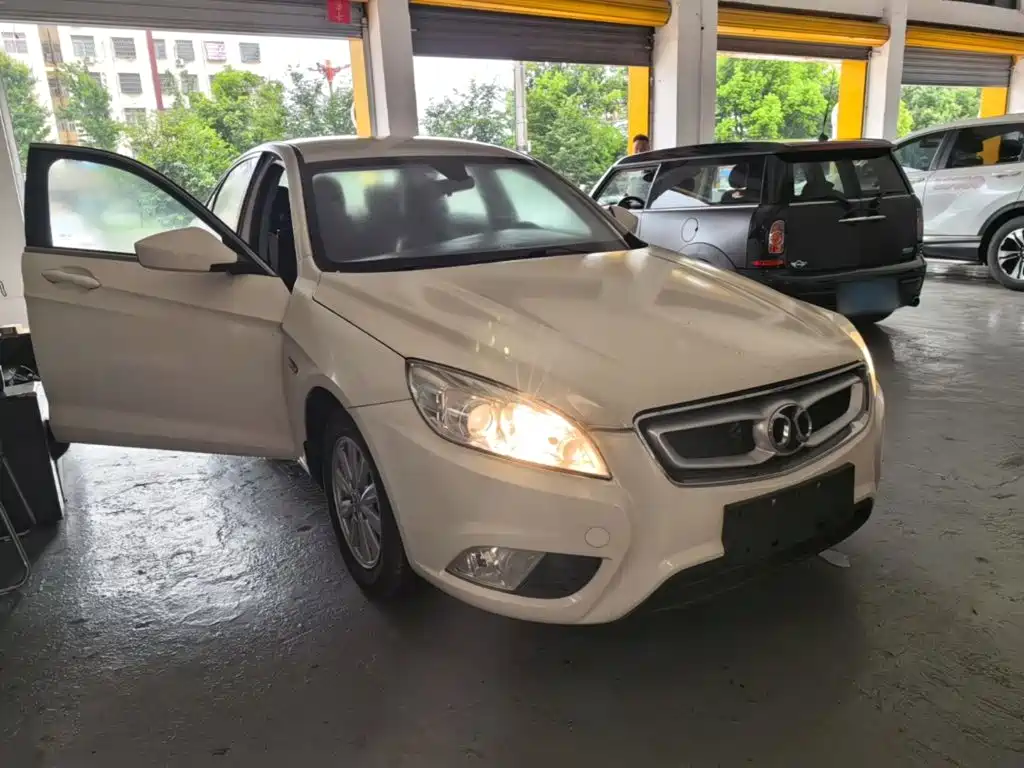 BAIC Senova D50 2016 2014 1.5L CVT Standard