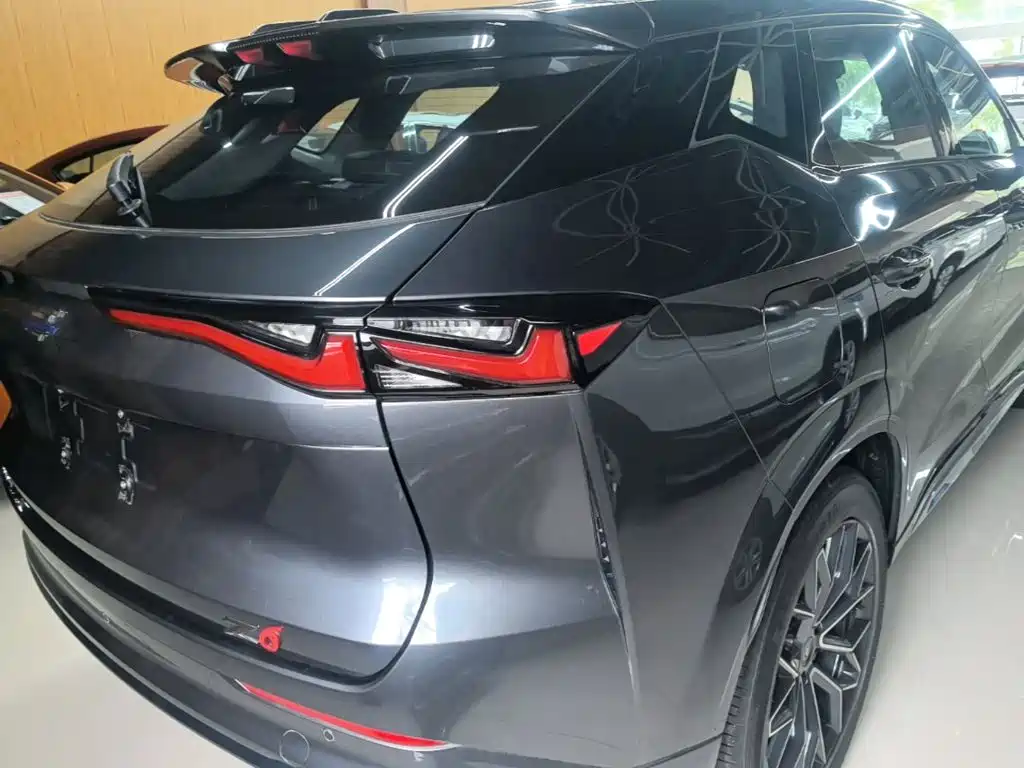 Фото 12 - Changan Oshan Z6 EV