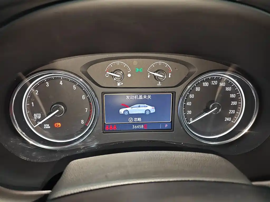 Buick LaCrosse 2022 652T Luxury фото 12