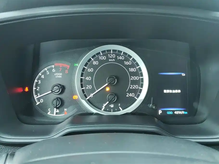 Toyota Levin 2022 185T CVT Luxury Edition фото 14