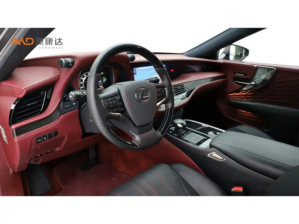 Photo 6 - Lexus LS