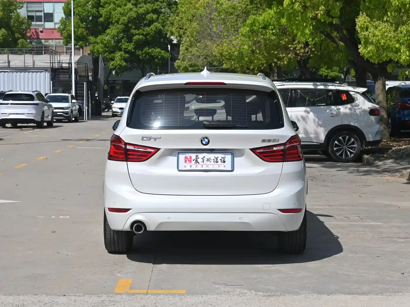 BMW 2 Series Gran Tourer 2019 220i Leading фото 5