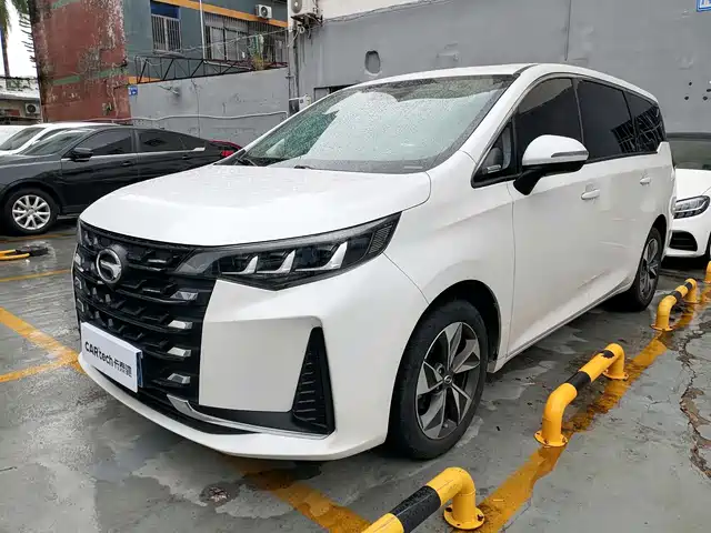 GAC Trumpchi Trumpchi M6 2023 PRO 270T DCT Luxury Edition — фото 1