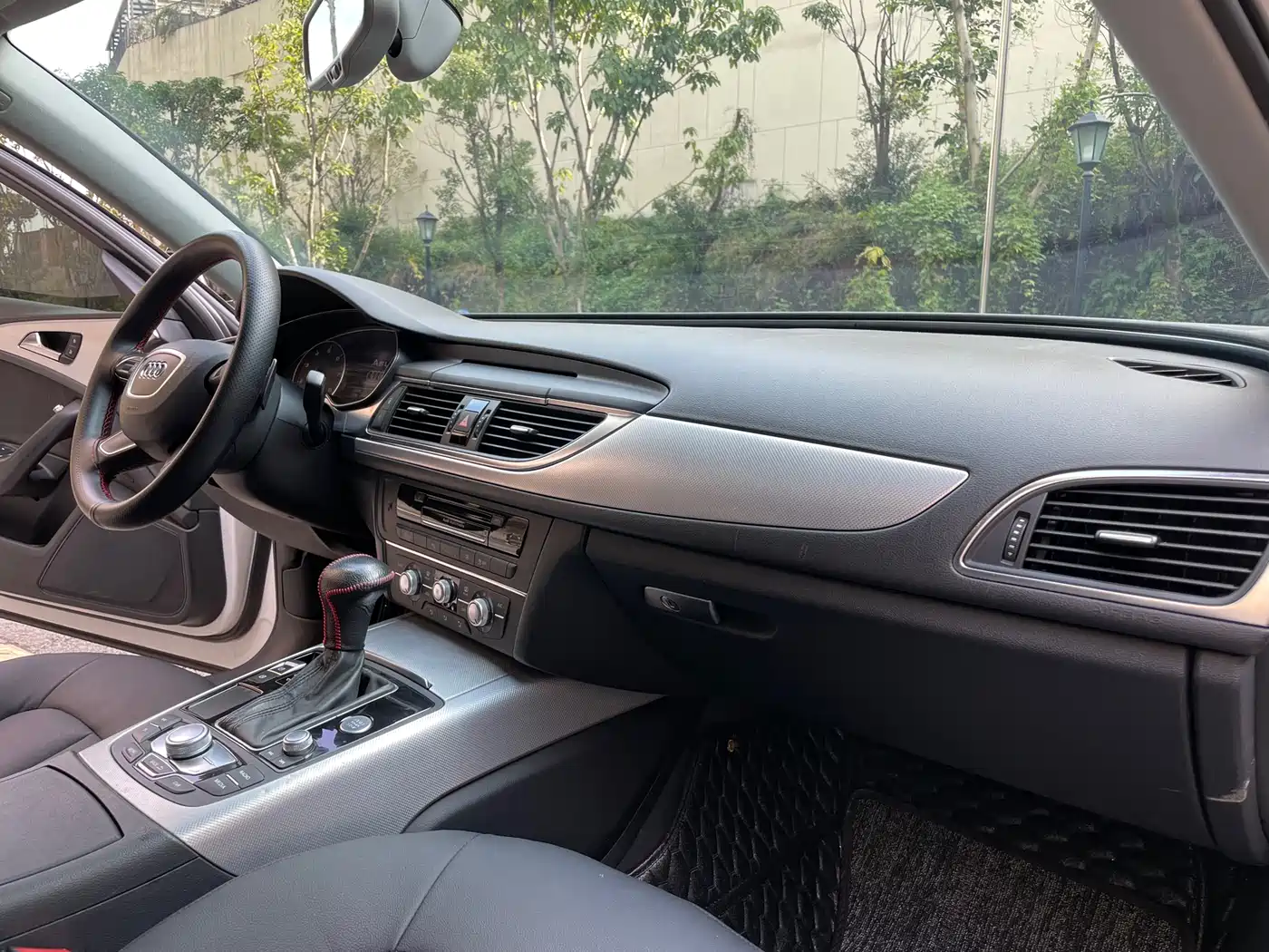 Audi A6L 2014 TFSI Comfort фото 14