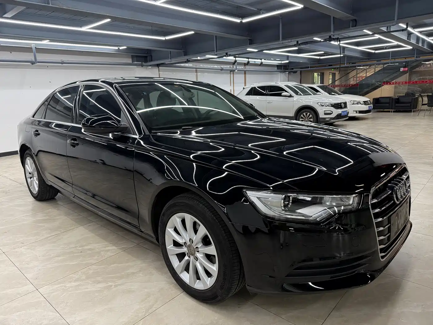 Audi A6L 2015 TFSI Millionth Anniversary Intelligent Leader Type фото 2