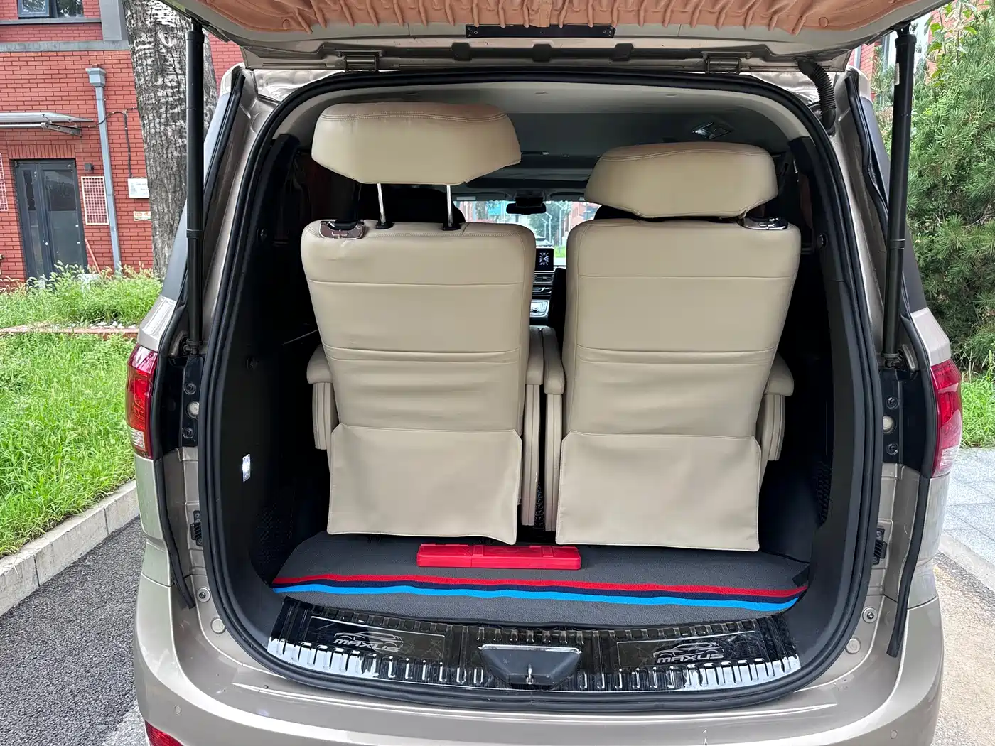 SAIC Maxus Maxus G10 2019 2018 PLUS 2.0T Auto Smart Enjoyment Edition