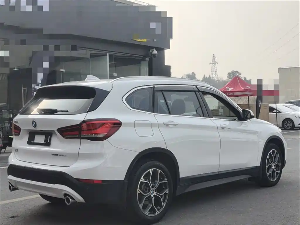 BMW X1 2020 sDrive25Li Leading Model фото 10