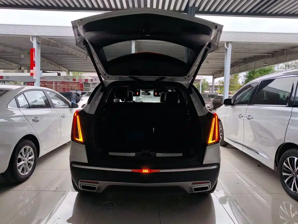 Cadillac XT5 2021 2.0T 2WD Luxury Edition фото 9