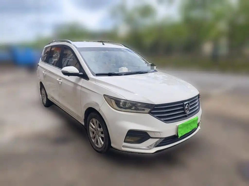 Baojun 360 2018 2018 1.5L Automatic Elite (China V)