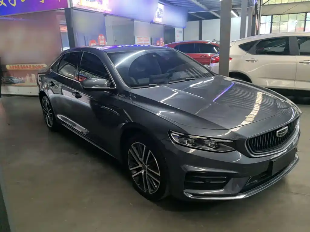 Фото 4 - Geely Preface