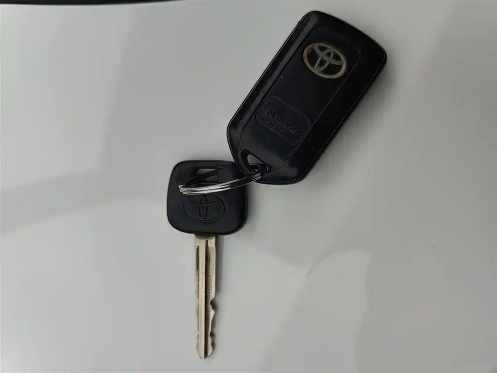Toyota YARiS L Zhi Xiang 2017 1.5E CVT Charming Edition фото 9