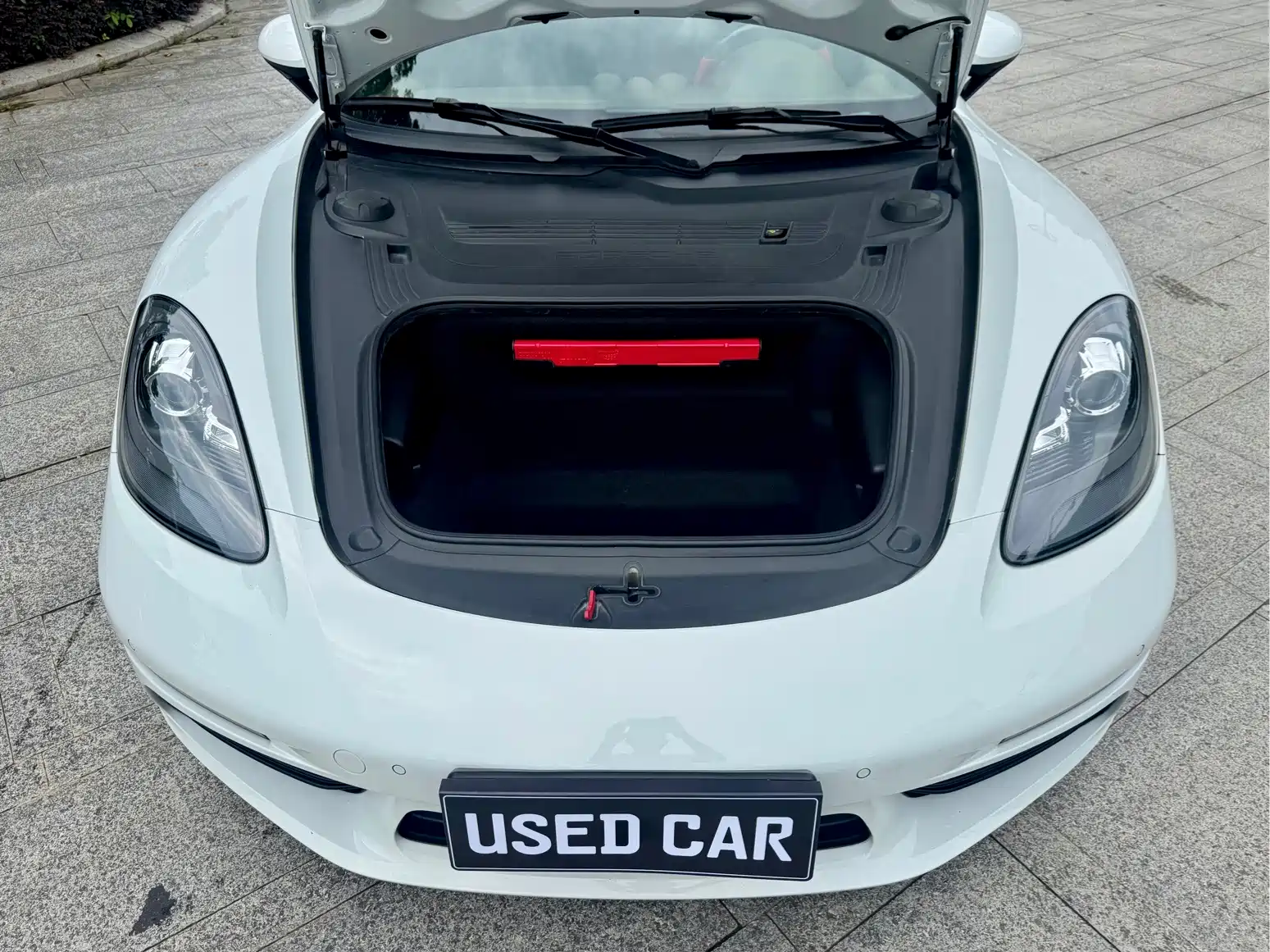 Photo 18 - Porsche 718