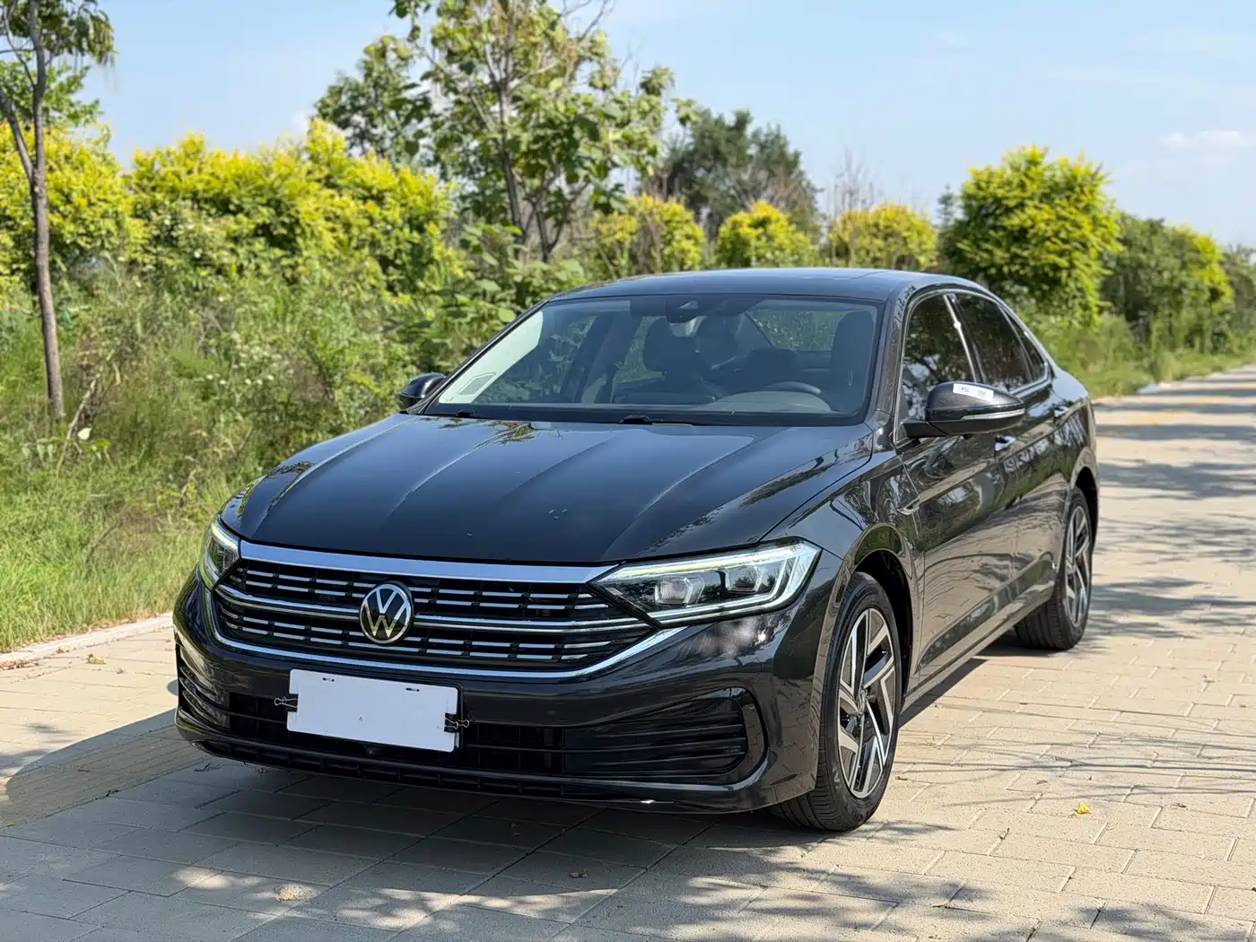 Volkswagen Sagitar 2023 280TSI DSG Surpass Plus Edition