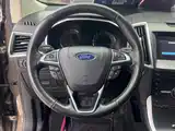 Фото 13 - Ford Edge