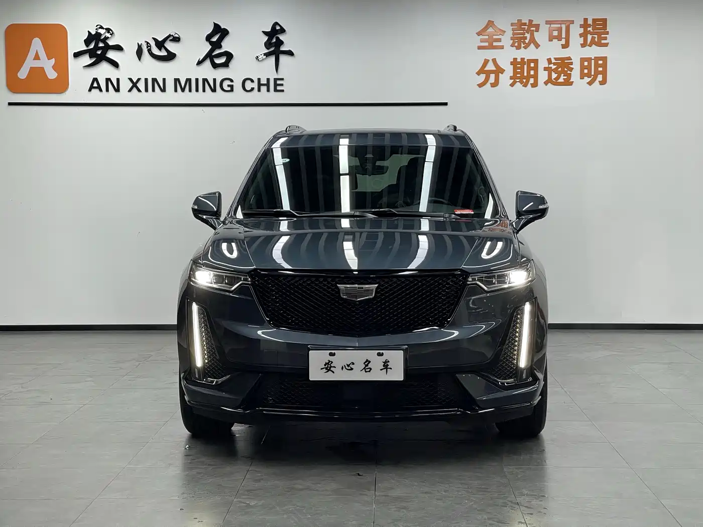 CADILLAC XT6