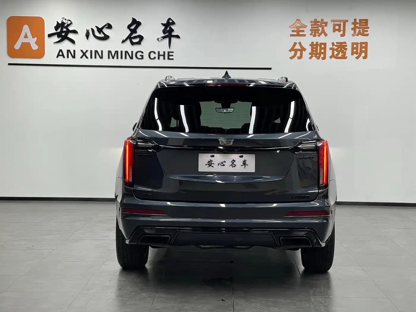 CADILLAC XT6