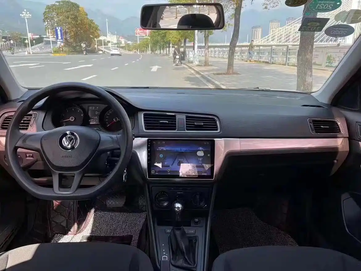 Volkswagen Lavida 2015 1.6L Automatic Trend Edition фото 5