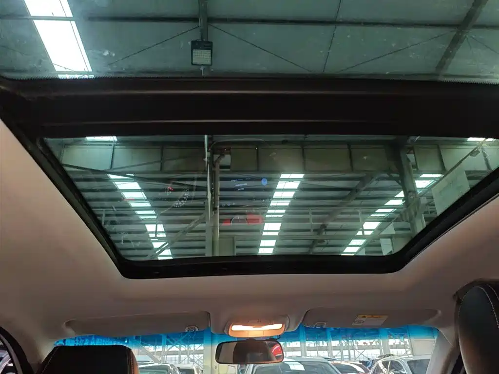 Chevrolet Volando 2019 530T Automatic Power Enjoyment Edition (5+2 seater) China VI фото 8