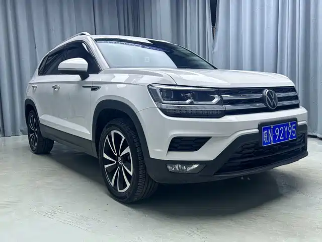 Volkswagen Tharu 2022 280TSI FWD Luxury Edition — фото 3