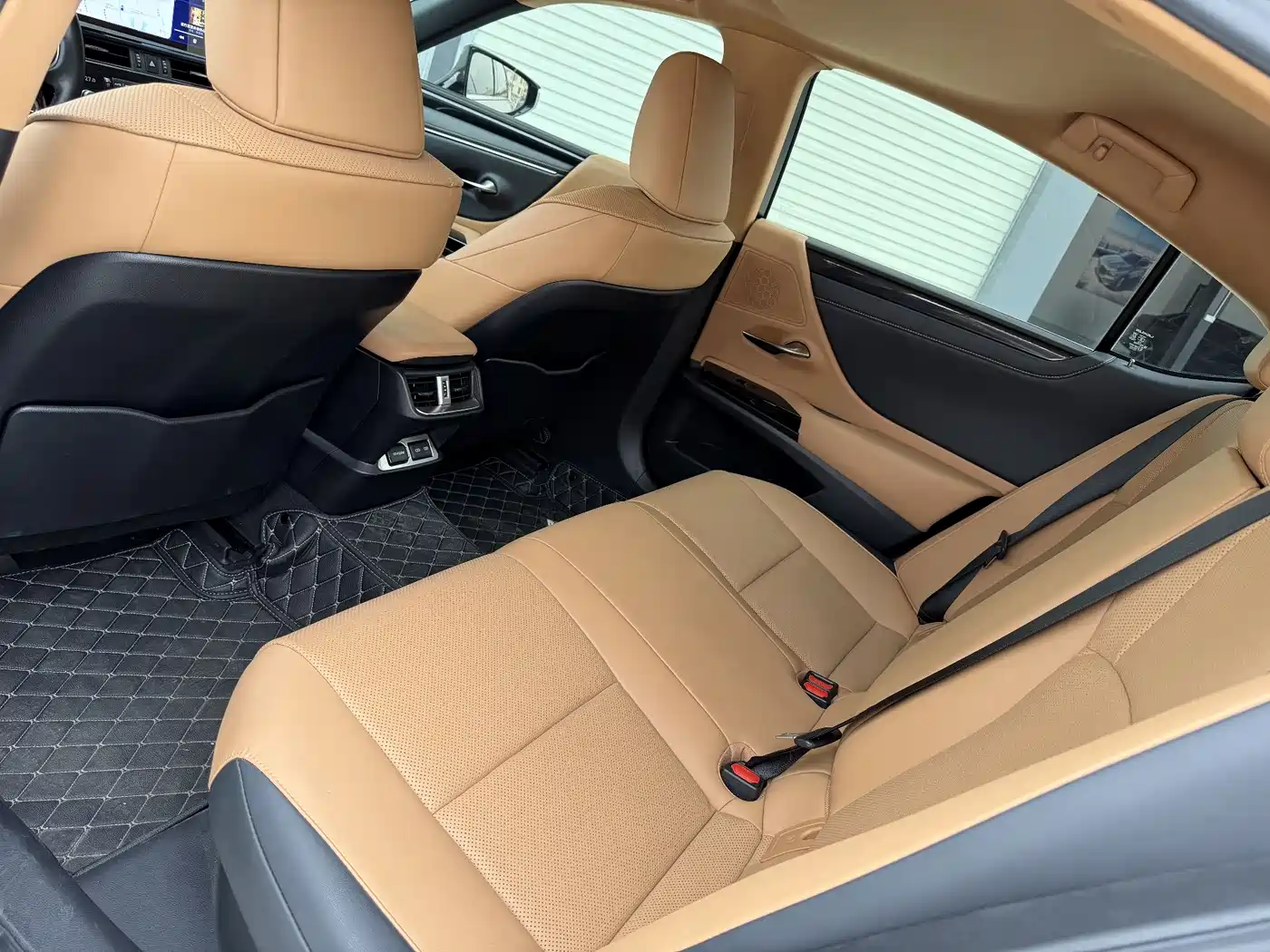 LEXUS ES