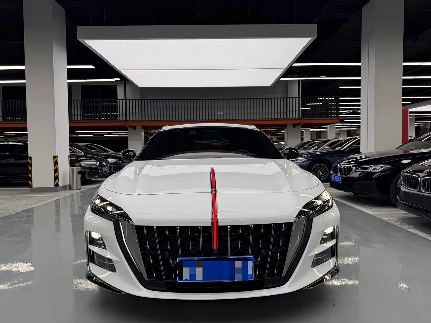 2025 Hongqi H6