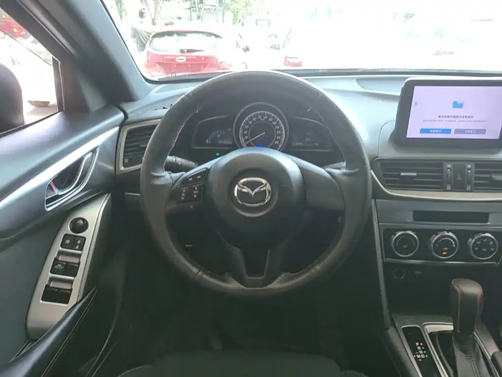 Mazda CX-4 2017 2016 2.0L Automatic 2WD Skyactiv Dynamic Edition
