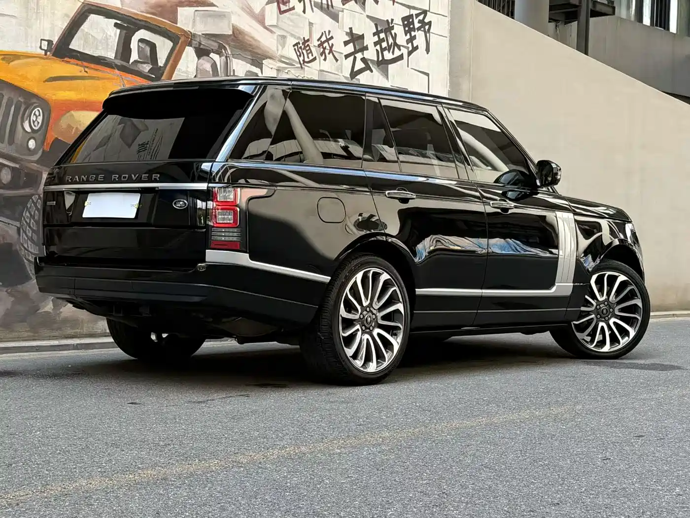 Фото 2 - Land Rover Range Rover