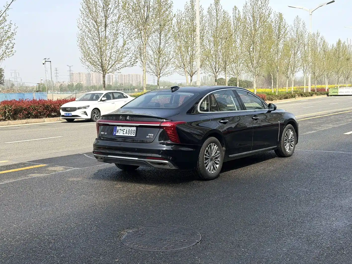 Hongqi H5 2023 1.5T DCT Smart Connect Flag Rhythm фото 9