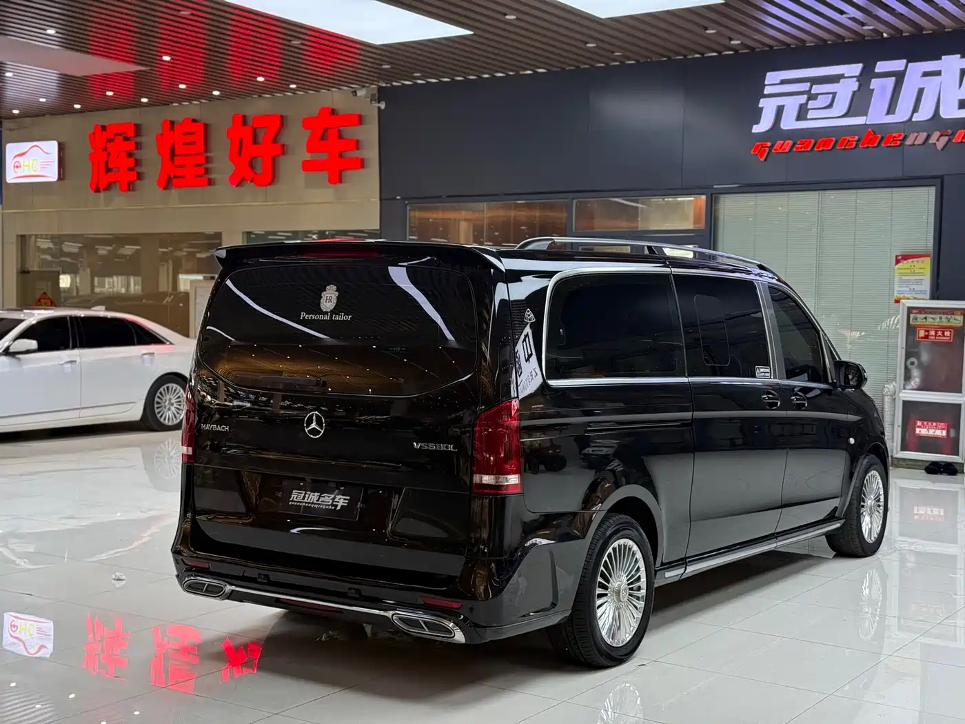 Mercedes-Benz Vito 2021 2.0T Business Edition 7-seater фото 4