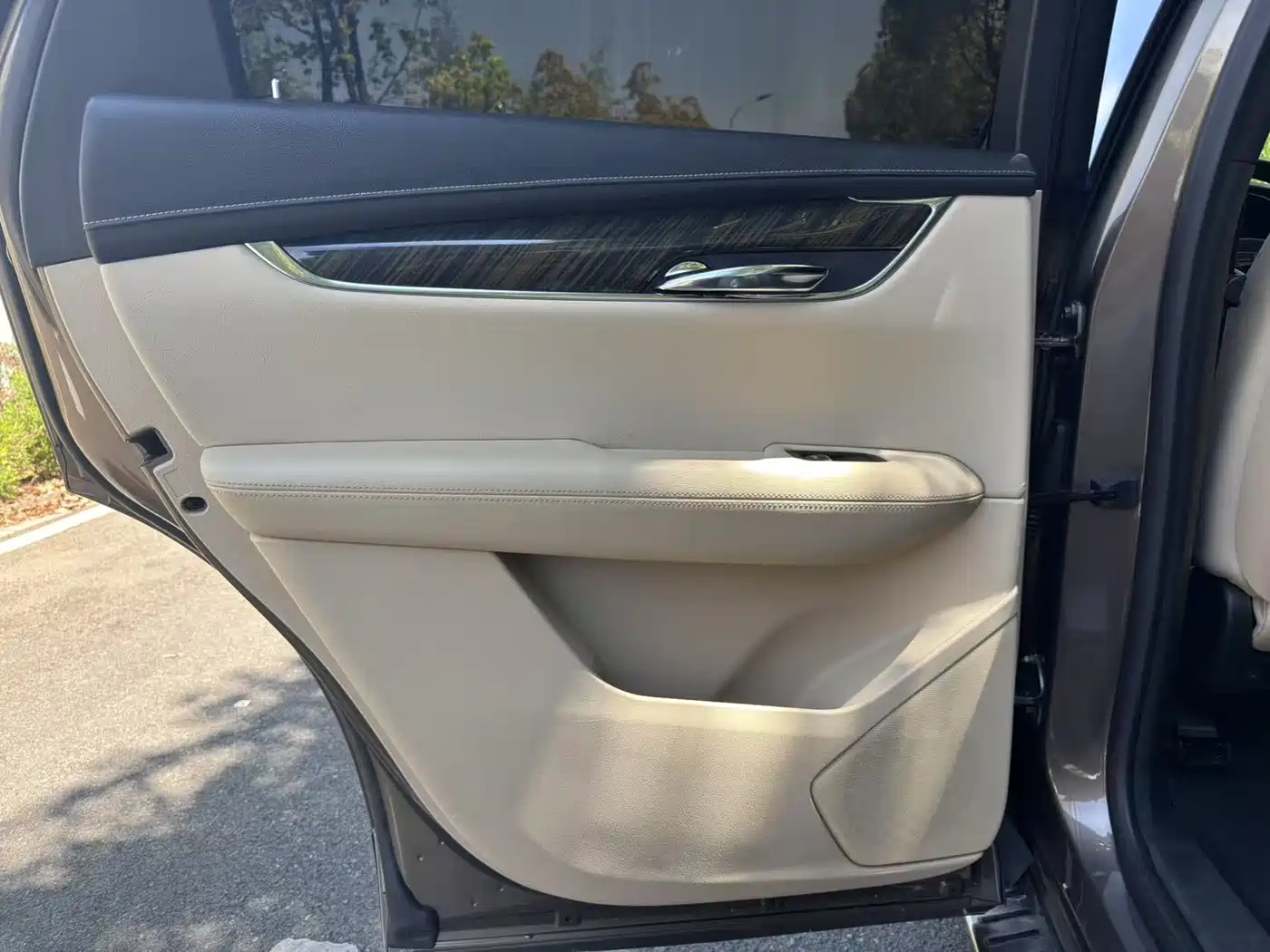 Cadillac XT5 2016 28T AWD Technology Model фото 19