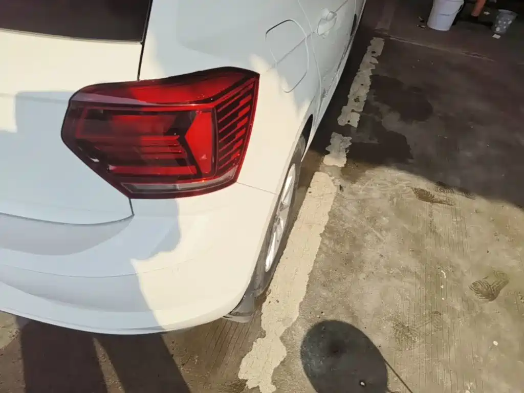 Фото 8 - Volkswagen Polo