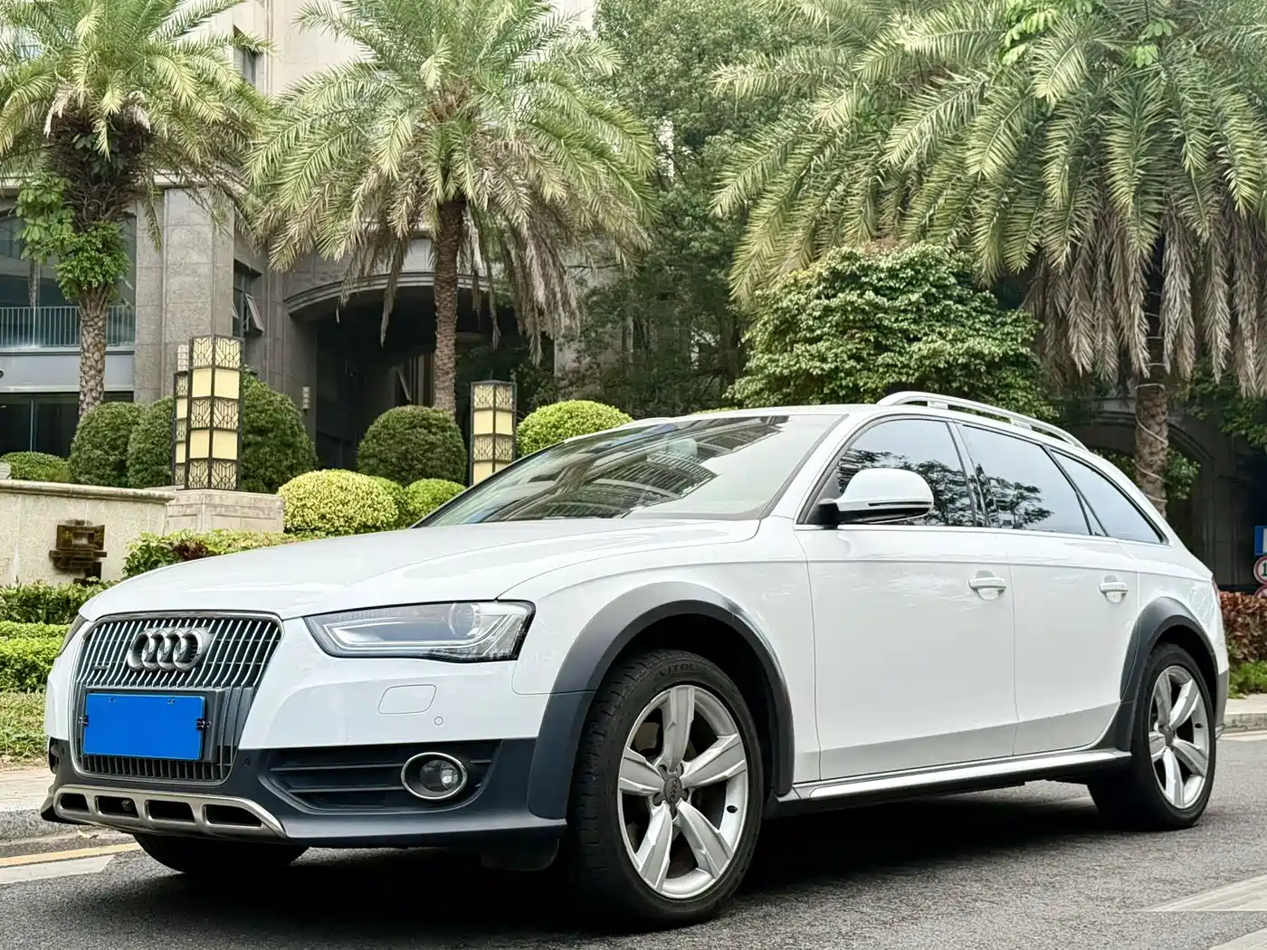 Audi A4 (Import) 2016 2014 40 TFSI allroad quattro plus