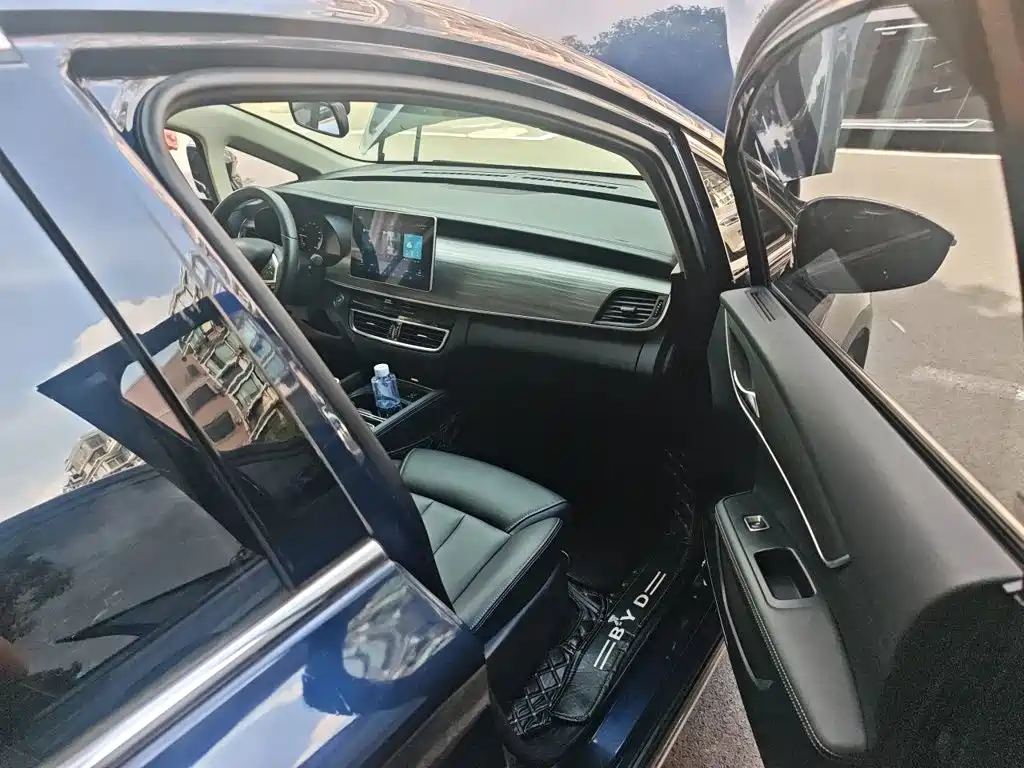 BYD Song MAX New Energy 2020 2019 DM 1.5T Smart Connect Advance 7-seater China VI