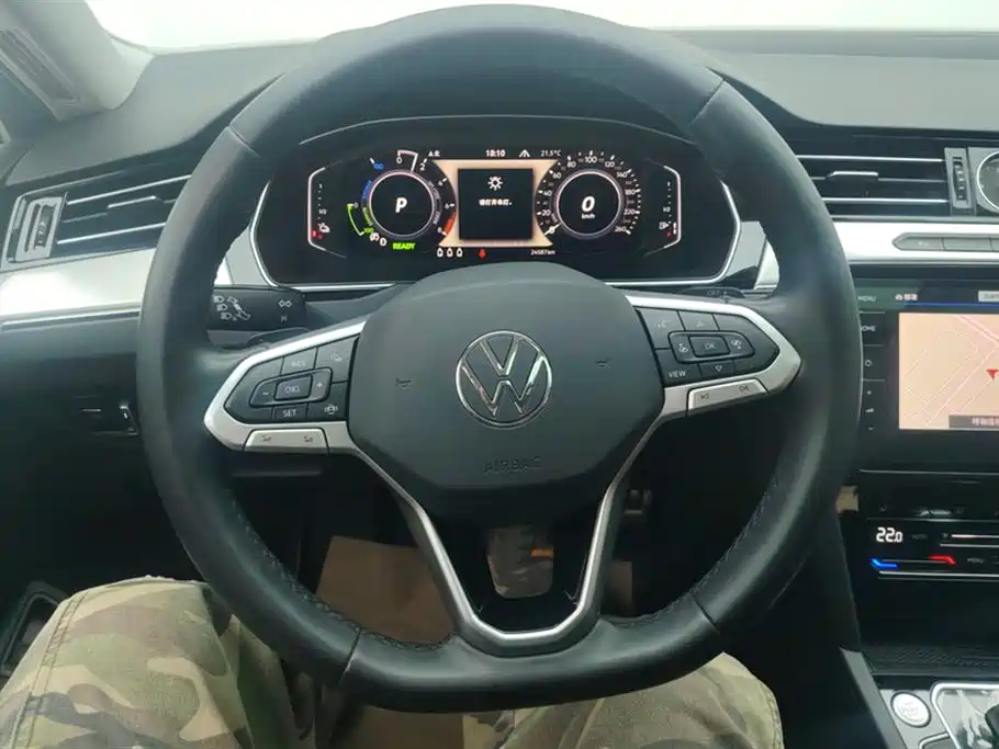 Volkswagen Magotan GTE Plug-in Hybrid 2022 GTE Luxury фото 15