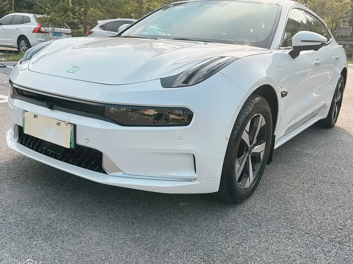 ZEEKR EXTREME KRYPTON 001