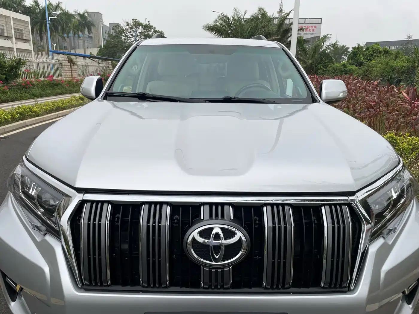 Toyota Prado (Import) 2010 2.7L Automatic Standard фото 18