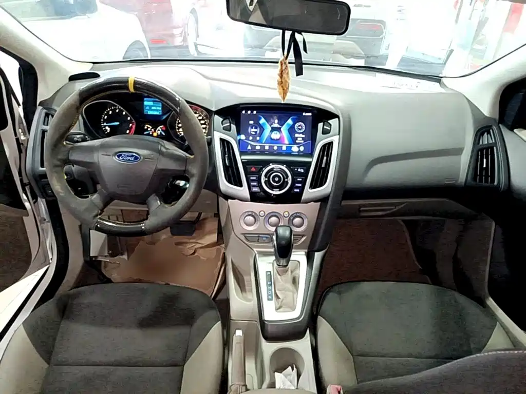 Ford Focus 2015 2012 Sedan 1.6L Automatic Comfort