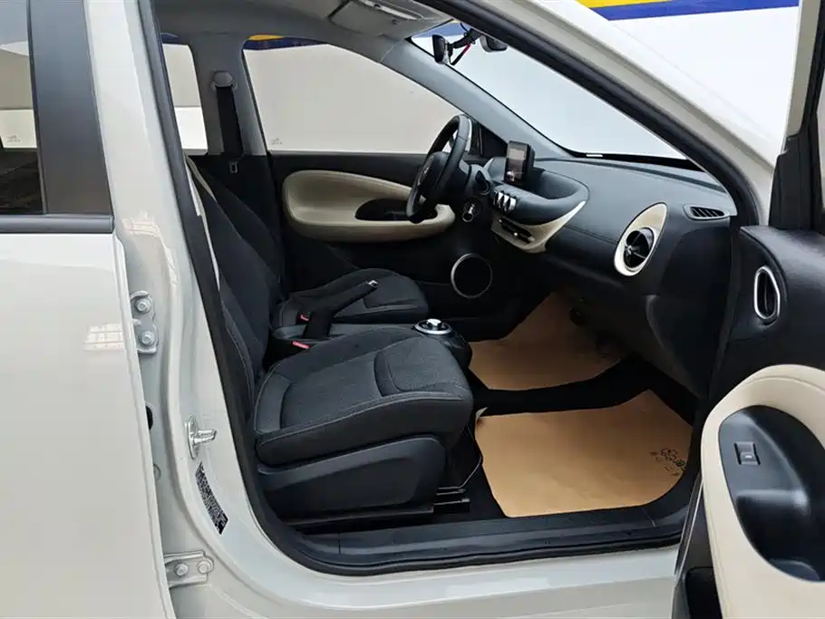 Фото 8 - Wuling Motors Wuling Bingo