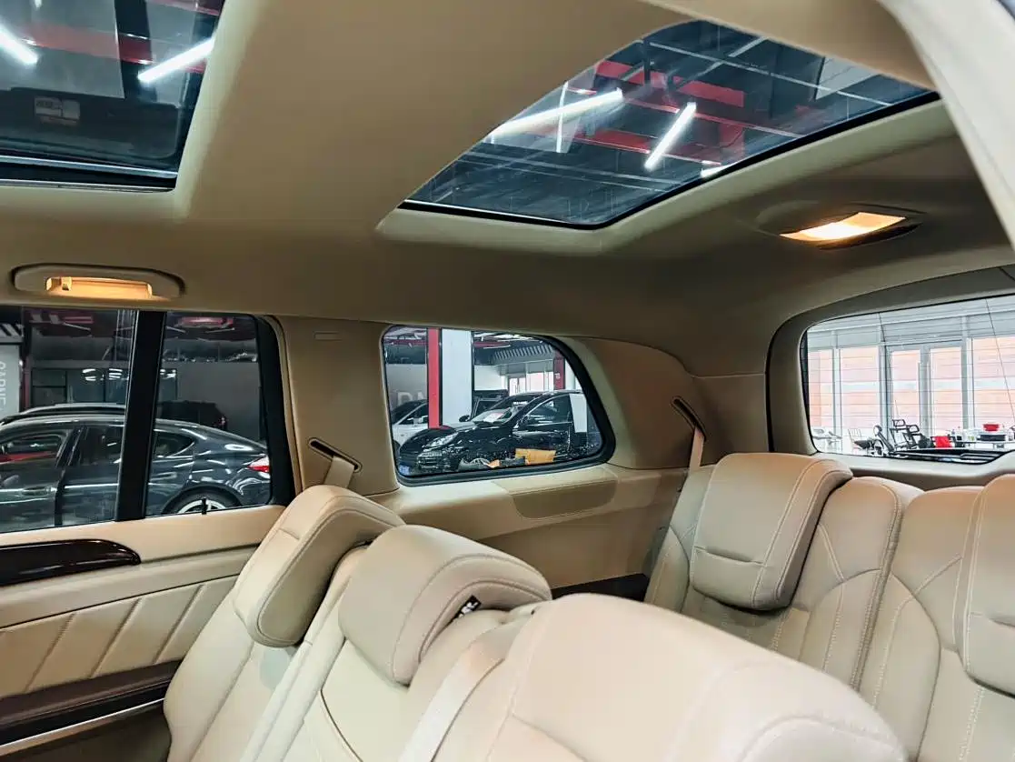 Mercedes-Benz GL-Class фото 15